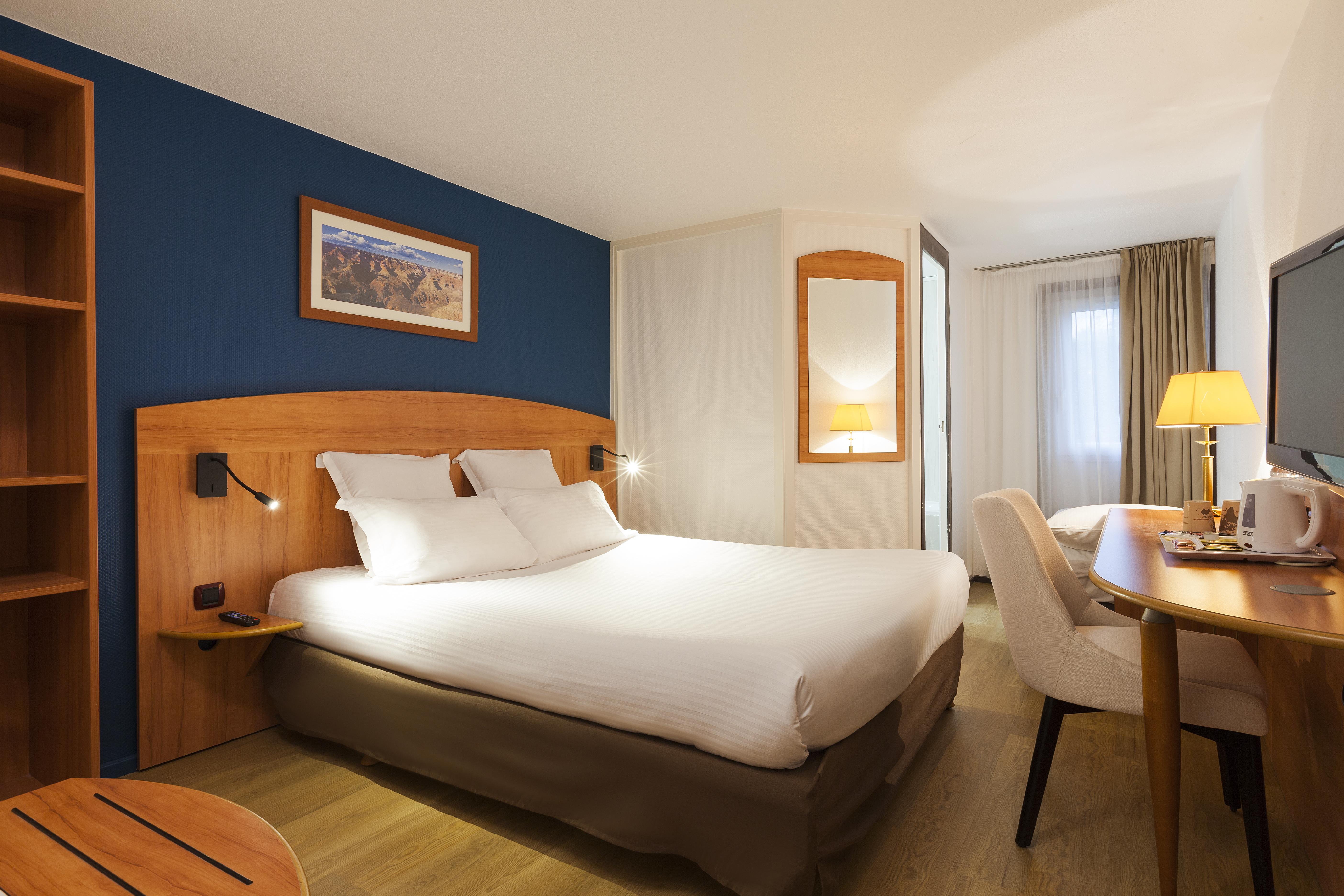 Comfort Hotel Évreux מראה חיצוני תמונה