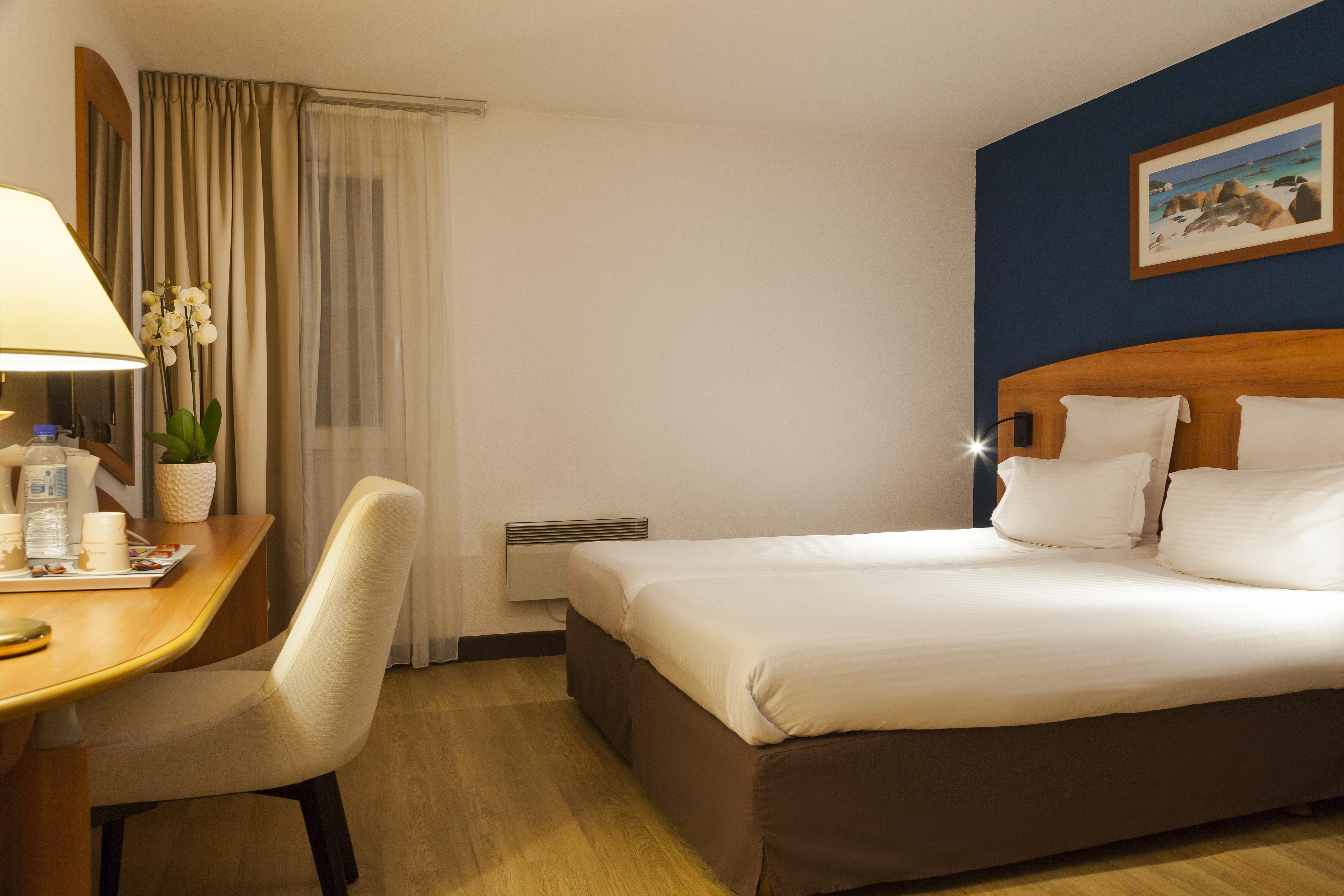 Comfort Hotel Évreux מראה חיצוני תמונה