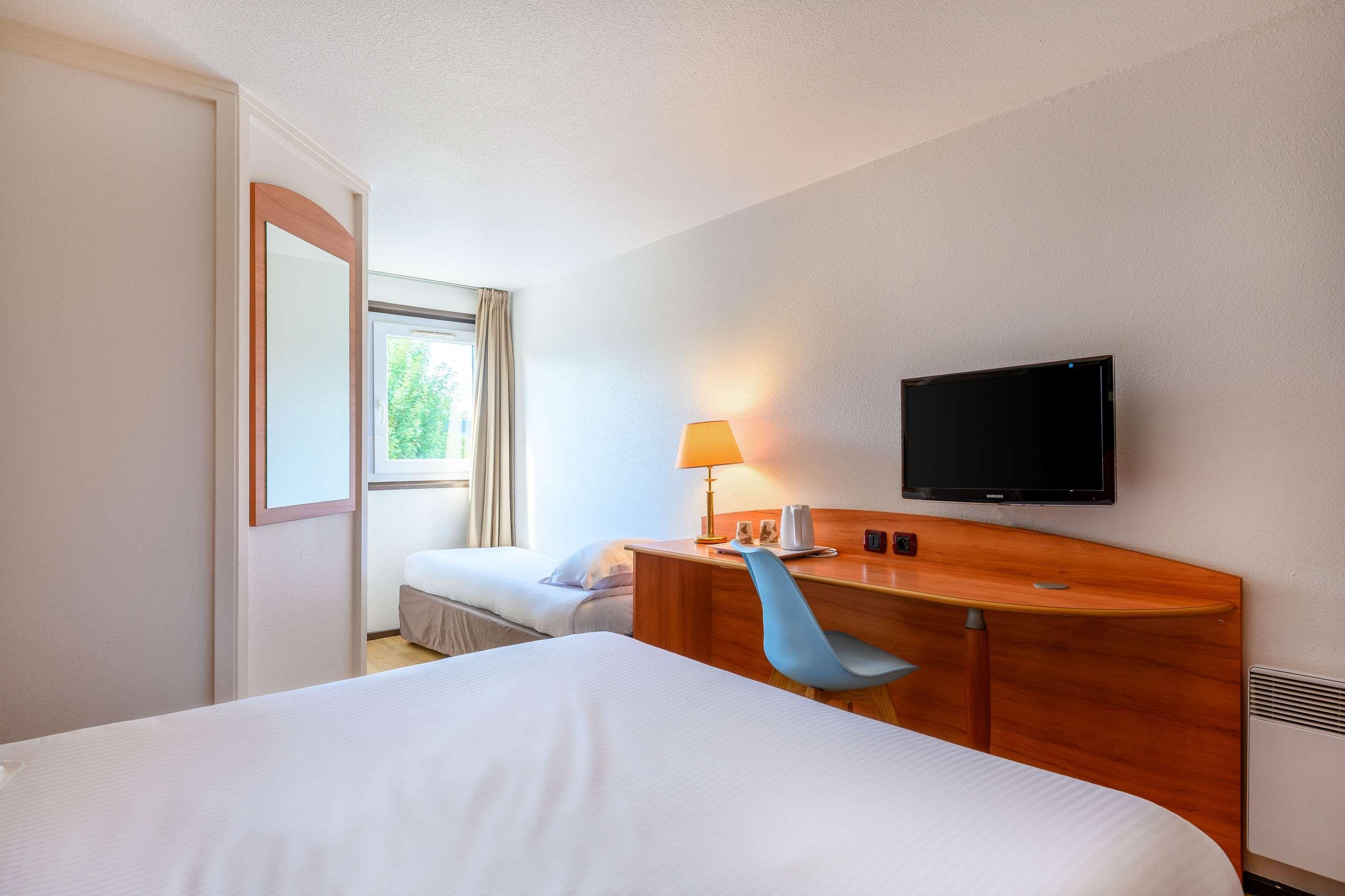 Comfort Hotel Évreux מראה חיצוני תמונה