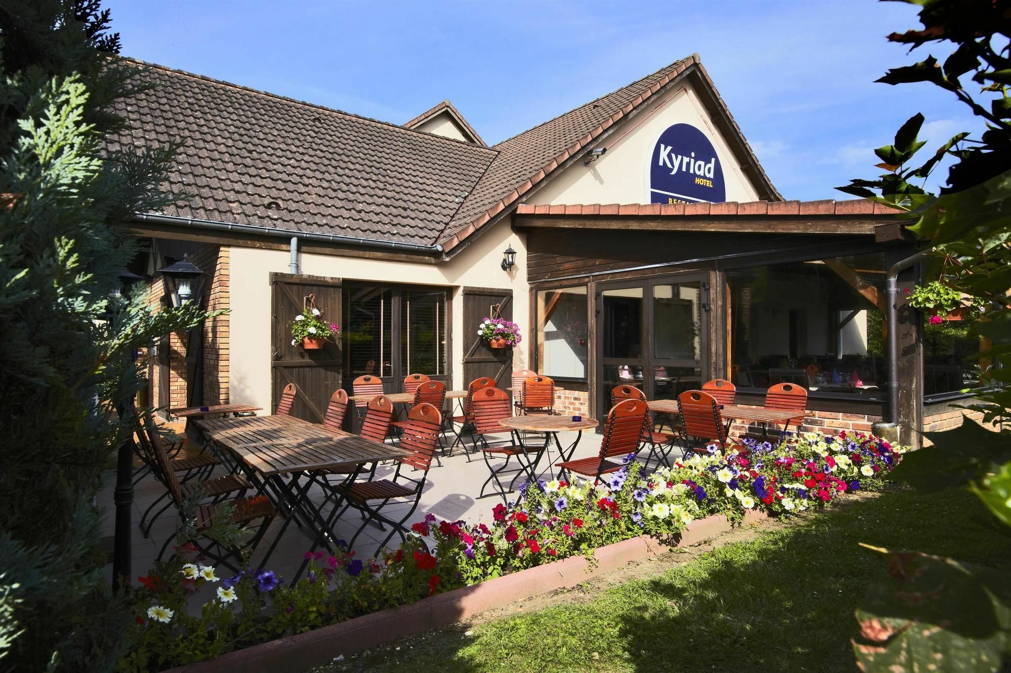 Comfort Hotel Évreux מראה חיצוני תמונה