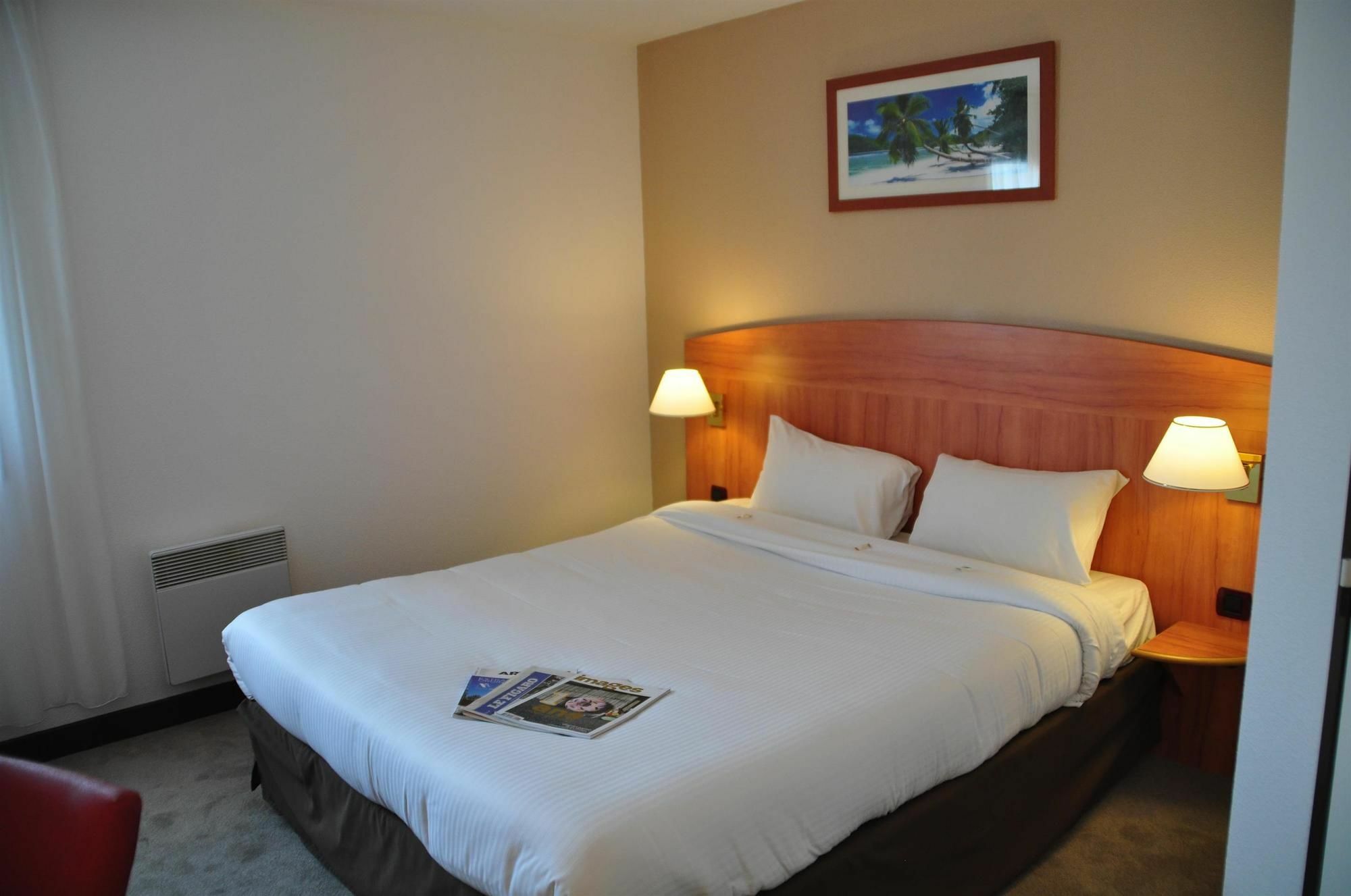 Comfort Hotel Évreux מראה חיצוני תמונה